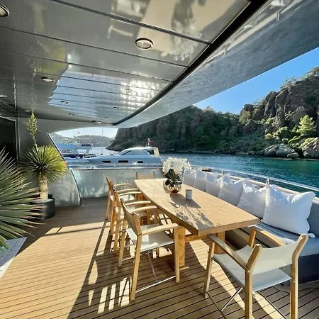 Seara Yachting Bateau-hôtel *