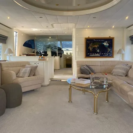 Seara Yachting Botel
